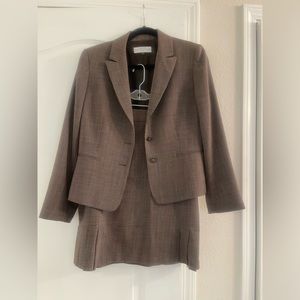 Woman’s skirt suit